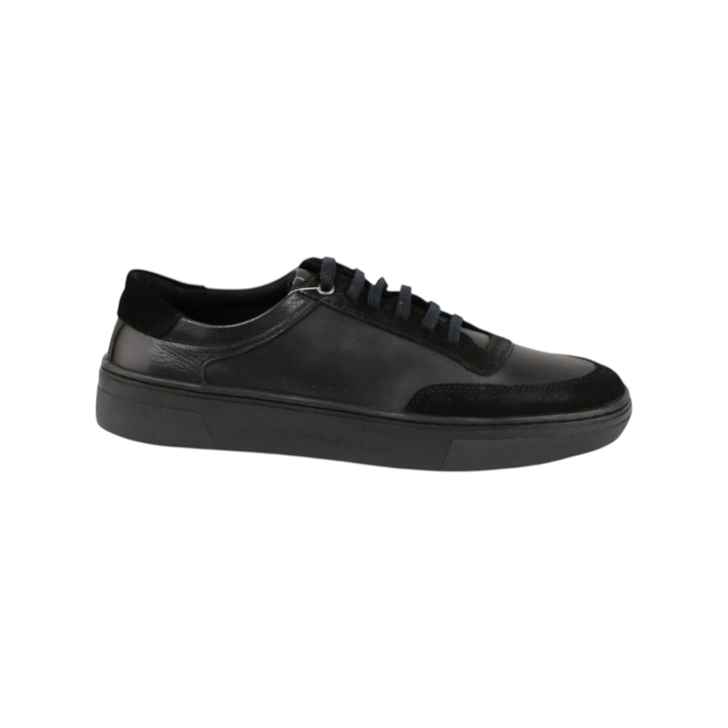 PRETO - 26